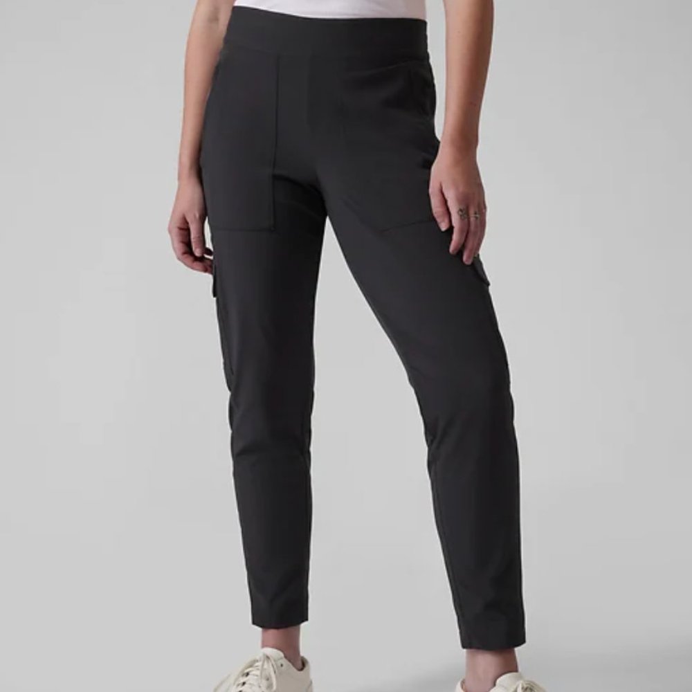 Athleta Chelsea Cargo Lined Pants